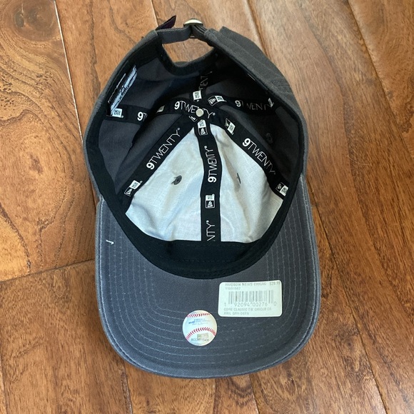 Chicago Cubs hat - Picture 2 of 3